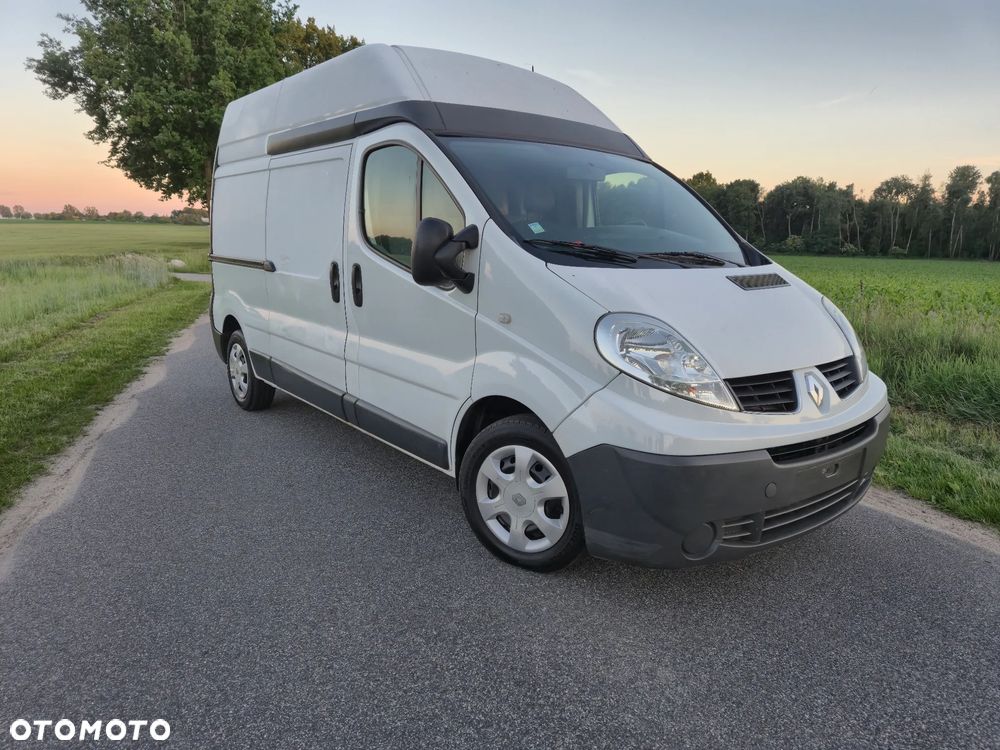 Renault Trafic - 24