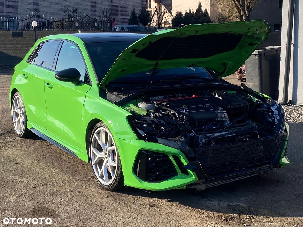 Audi RS3 Sportback - 4