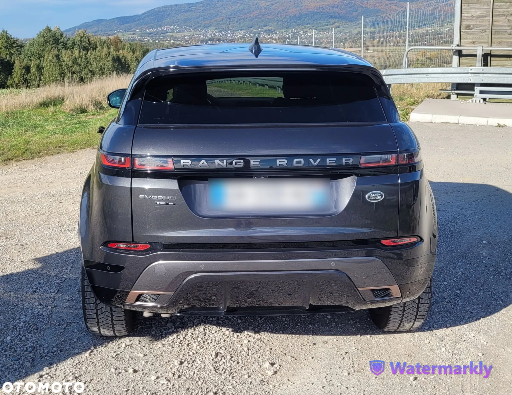Land Rover Range Rover Evoque 2.0 D180 mHEV R-Dynamic SE - 11