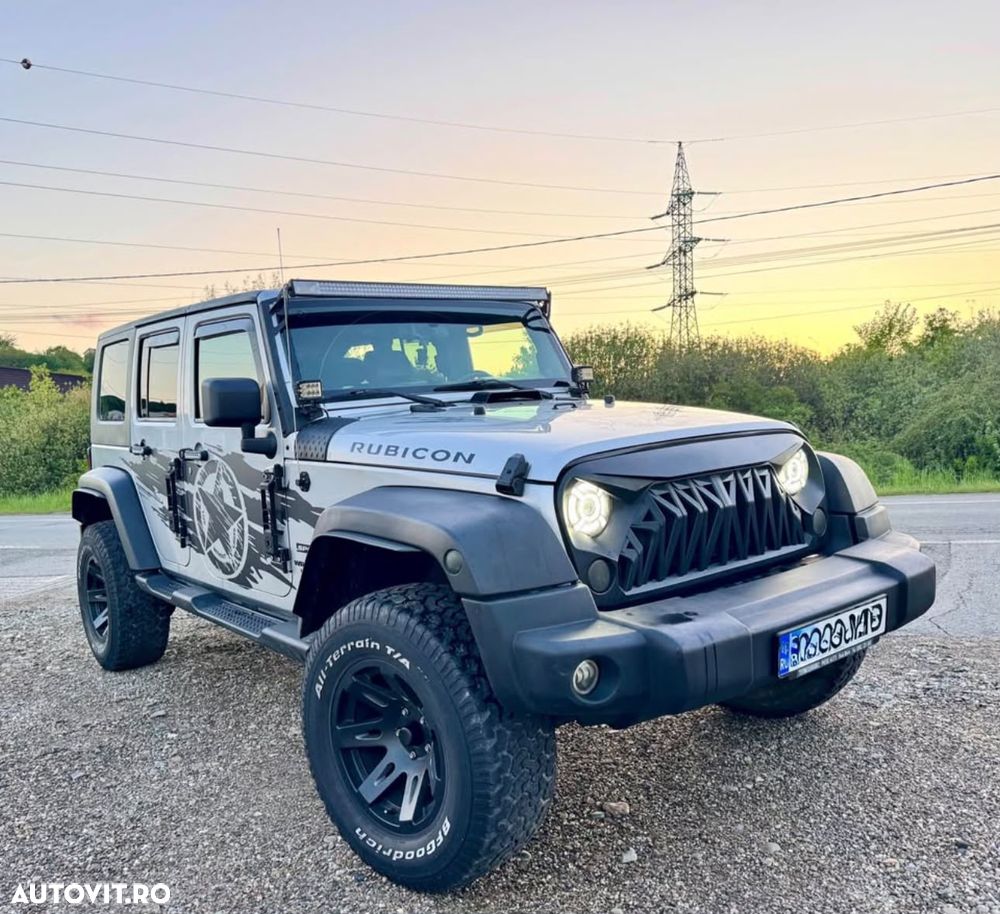 Jeep Wrangler - 8