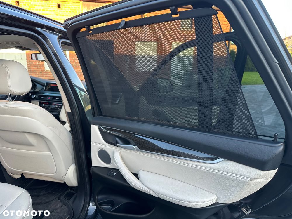 BMW X5 3.5i xDrive - 13