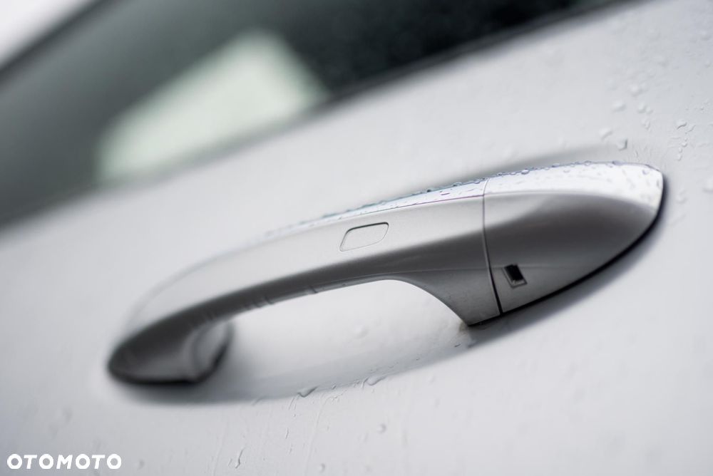 Mercedes-Benz GLE - 40