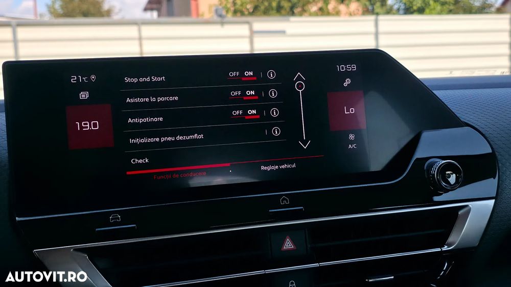 Citroën C4 PureTech 130 Stop&Start EAT8 FEEL PACK - 37