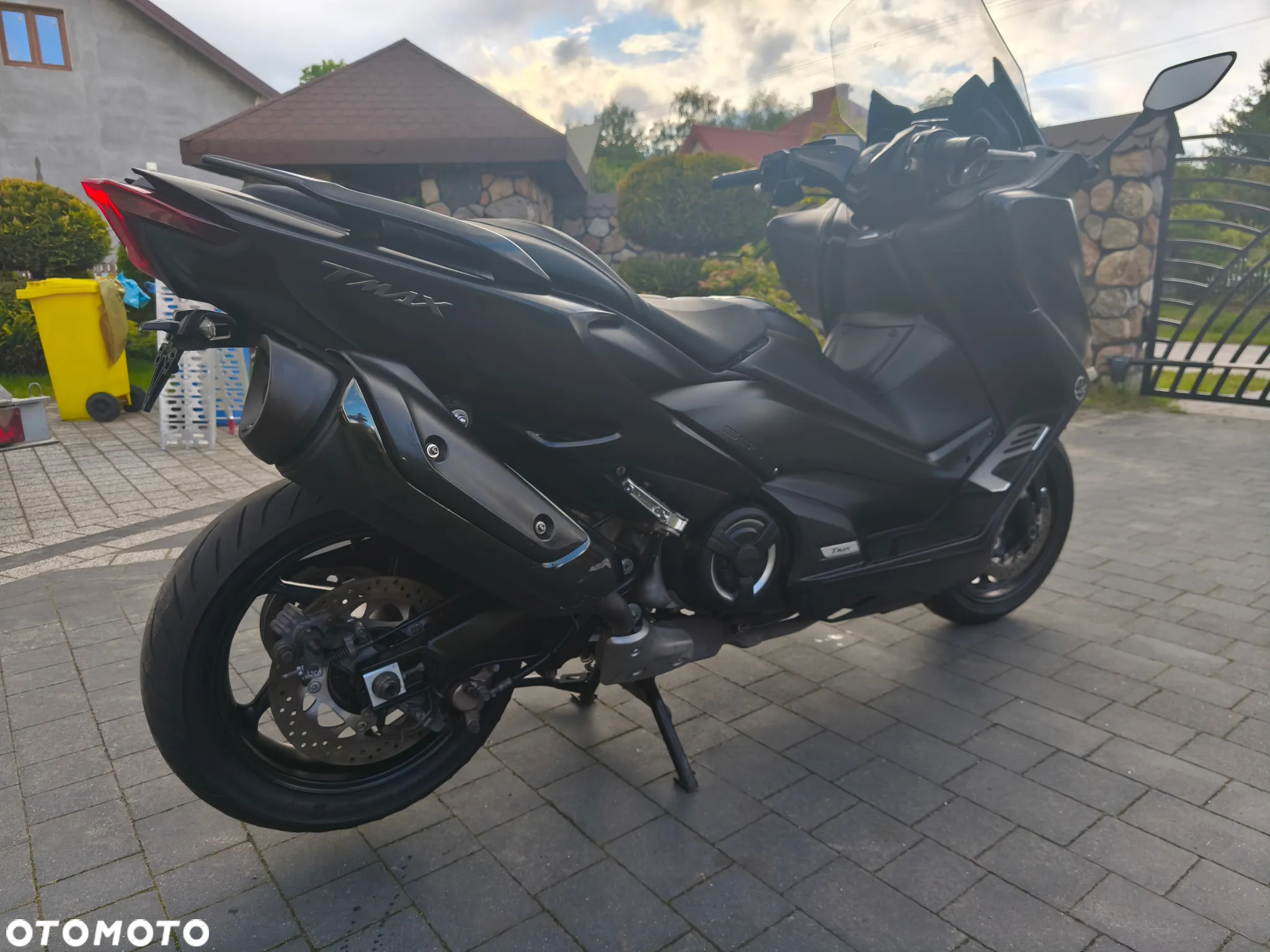 Yamaha Tmax - 8