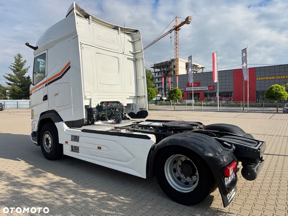 DAF XG - 8