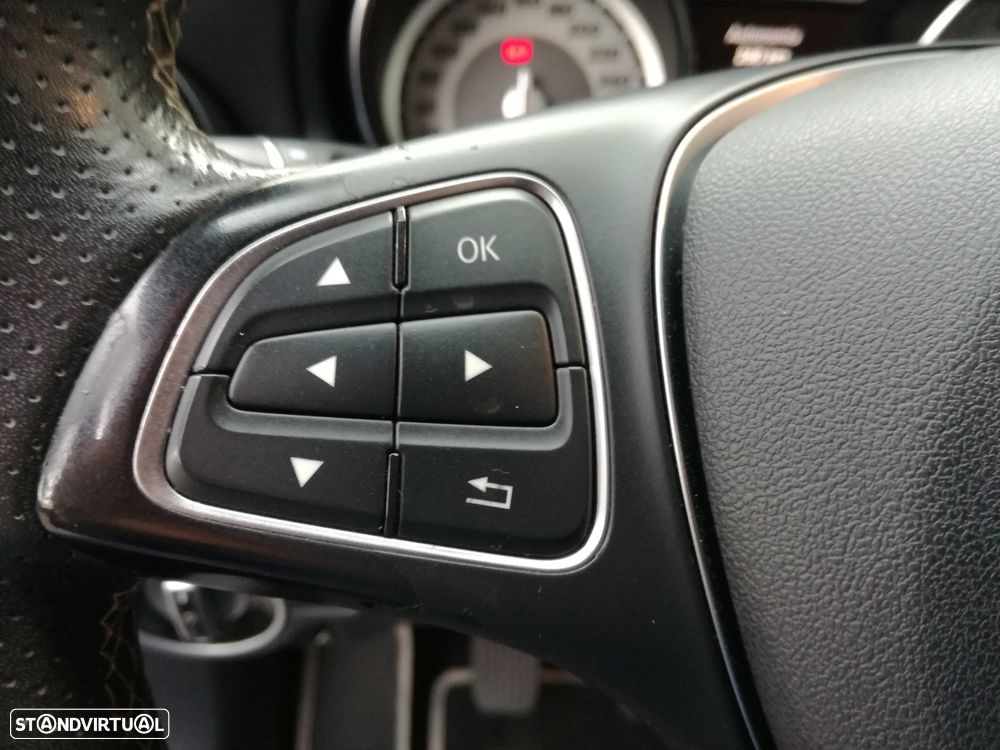 Mercedes-Benz CLA 180 CDI Urban - 19