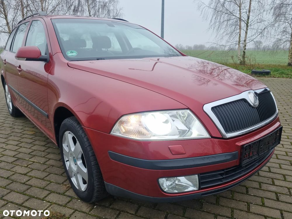 Skoda Octavia 2.0 TDI DPF DSG IMPULS EDITION - 3
