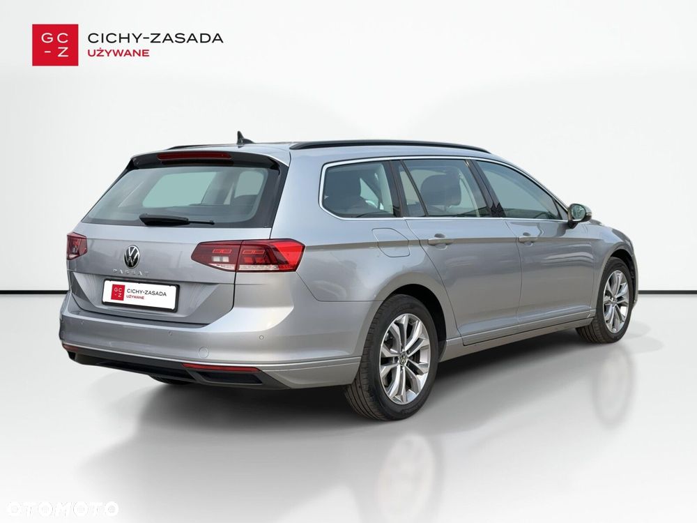 Volkswagen Passat 2.0 TDI EVO Business DSG - 6