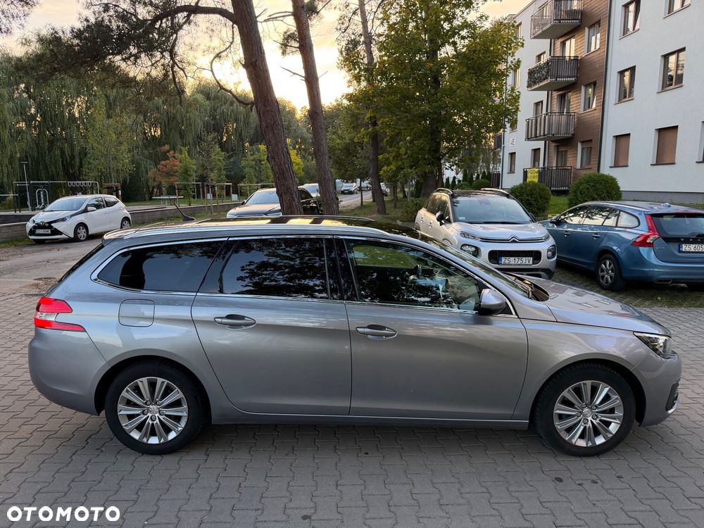 Peugeot 308 - 6