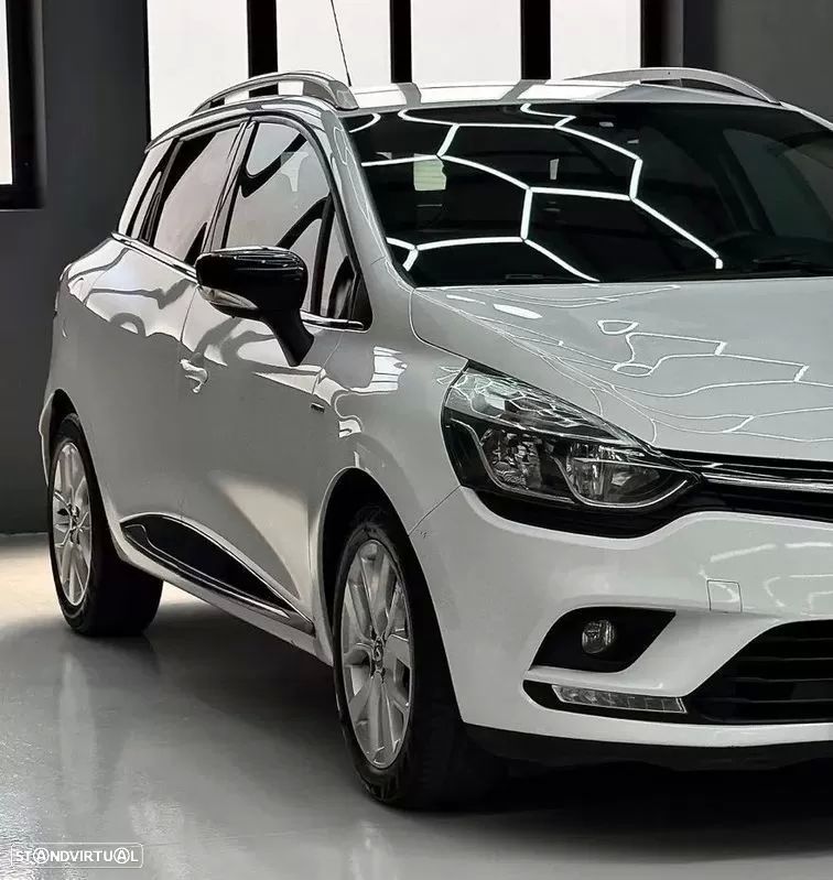 Renault Clio Sport Tourer 1.5 dCi Limited — fotografia 11