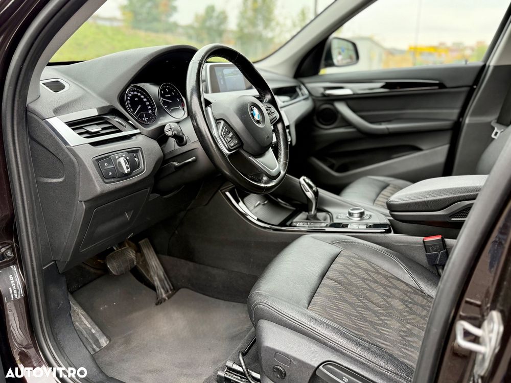 BMW X1 xDrive20d Aut. Sport Line - 11