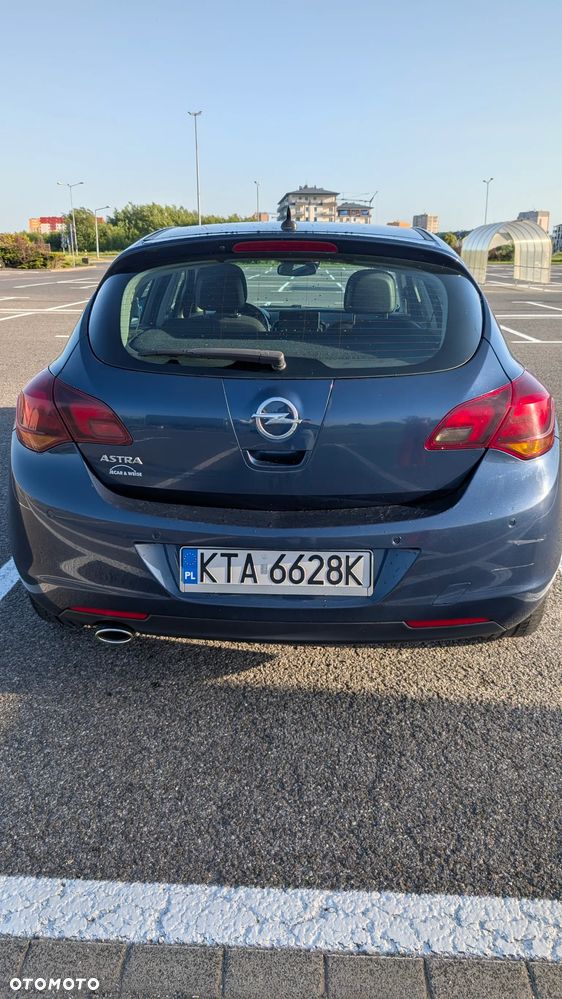 Opel Astra 1.4 T Cosmo - 9