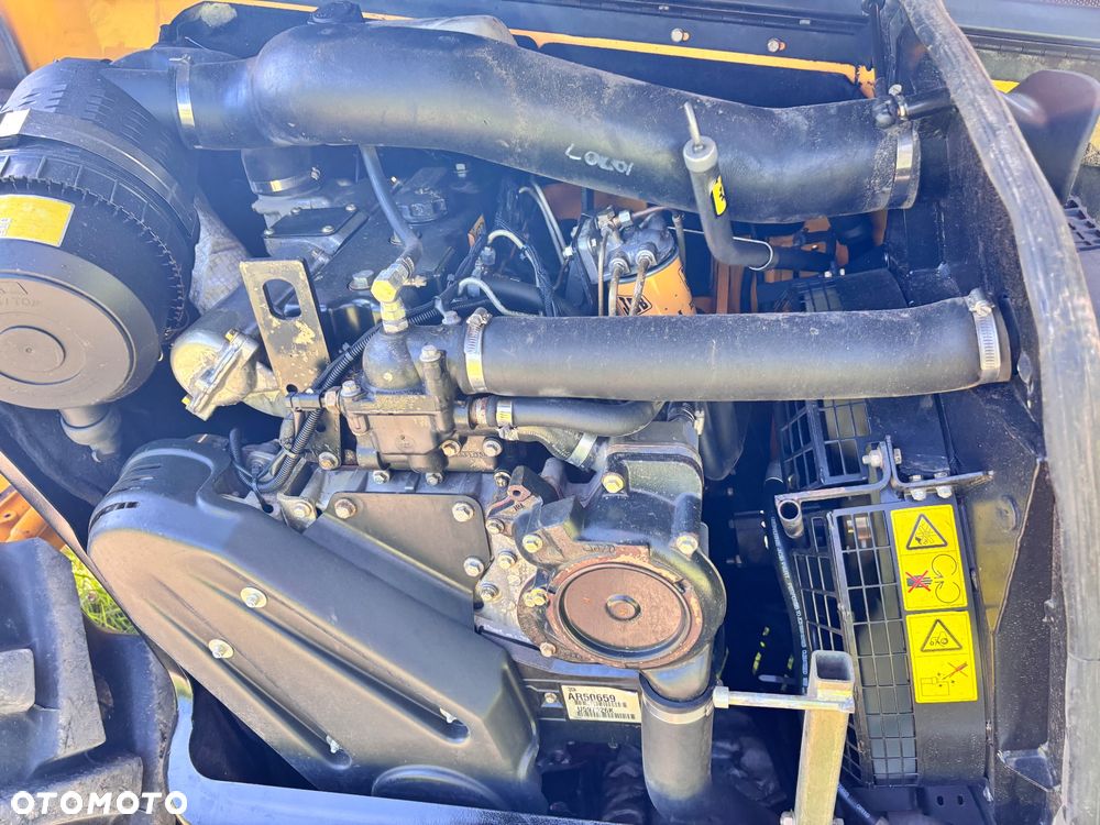 JCB - 12