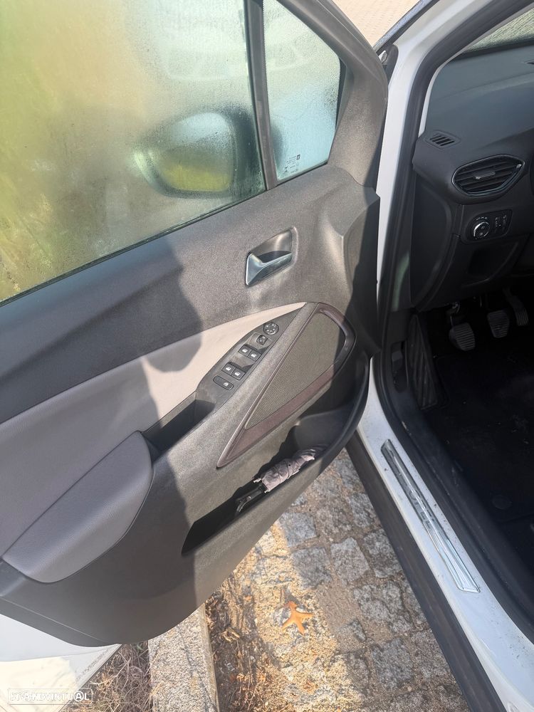 Opel Crossland X 1.2 Innovation - 6