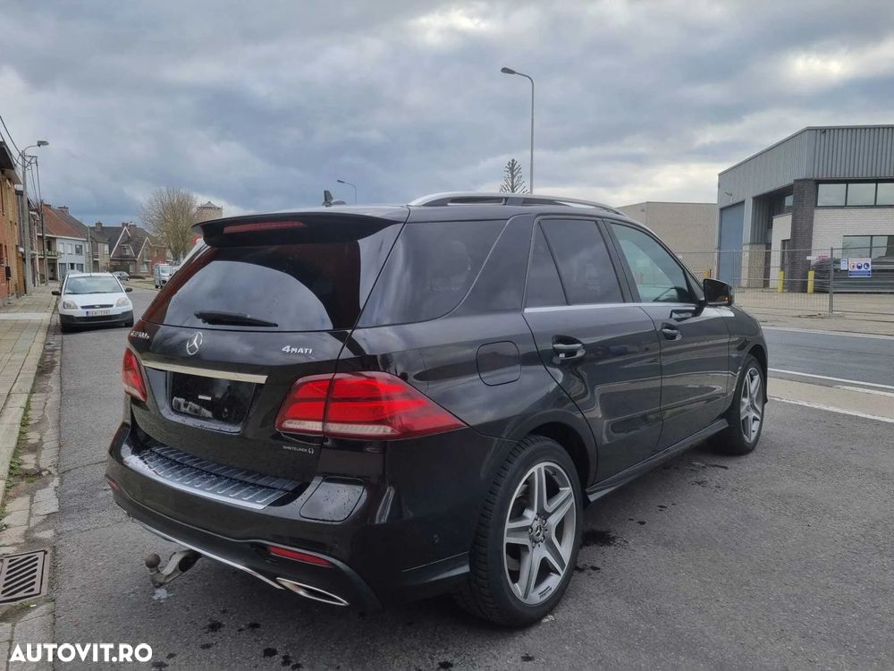 Mercedes-Benz GLE 500 e 4Matic 7G-TRONIC Exclusive - 17