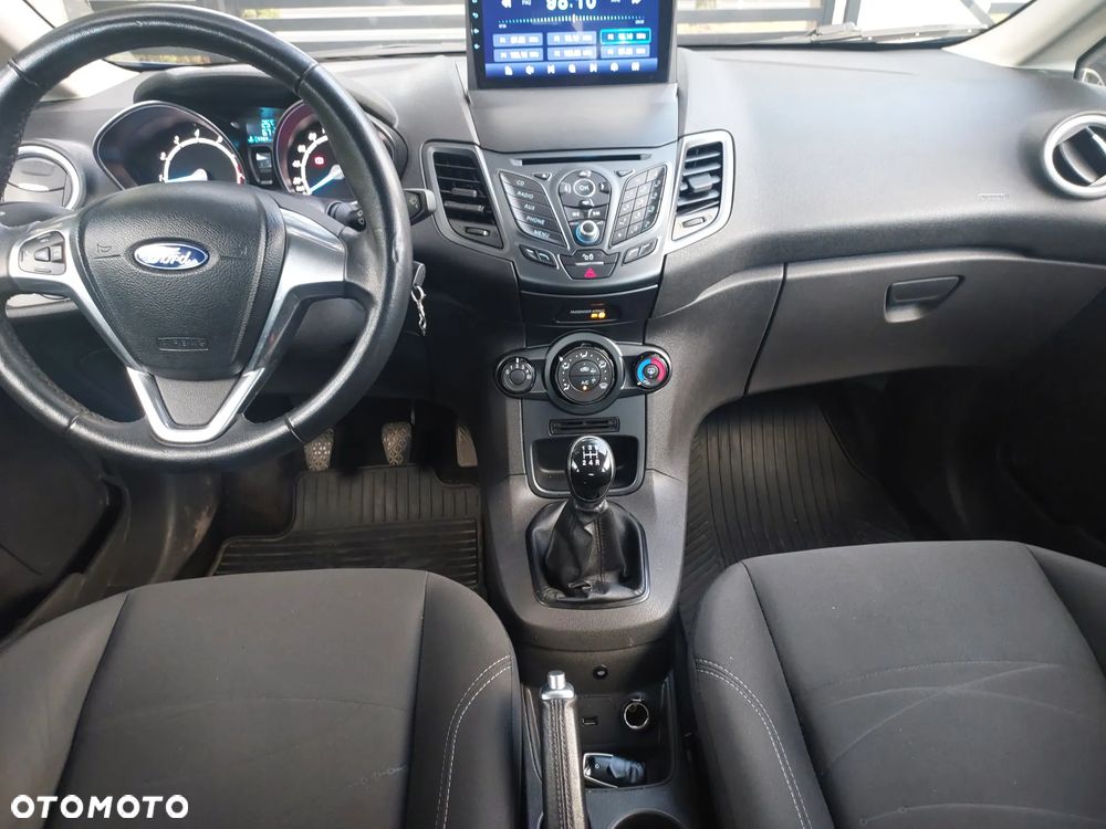 Ford Fiesta 1.25 Silver X - 13