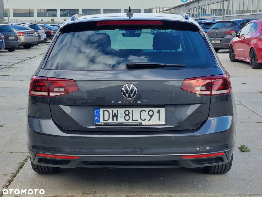 Volkswagen Passat 2.0 TSI Business DSG - 6