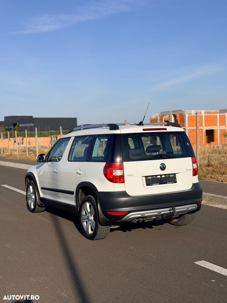 Skoda Yeti 2.0 TDI DSG 4x4 Elegance - 4