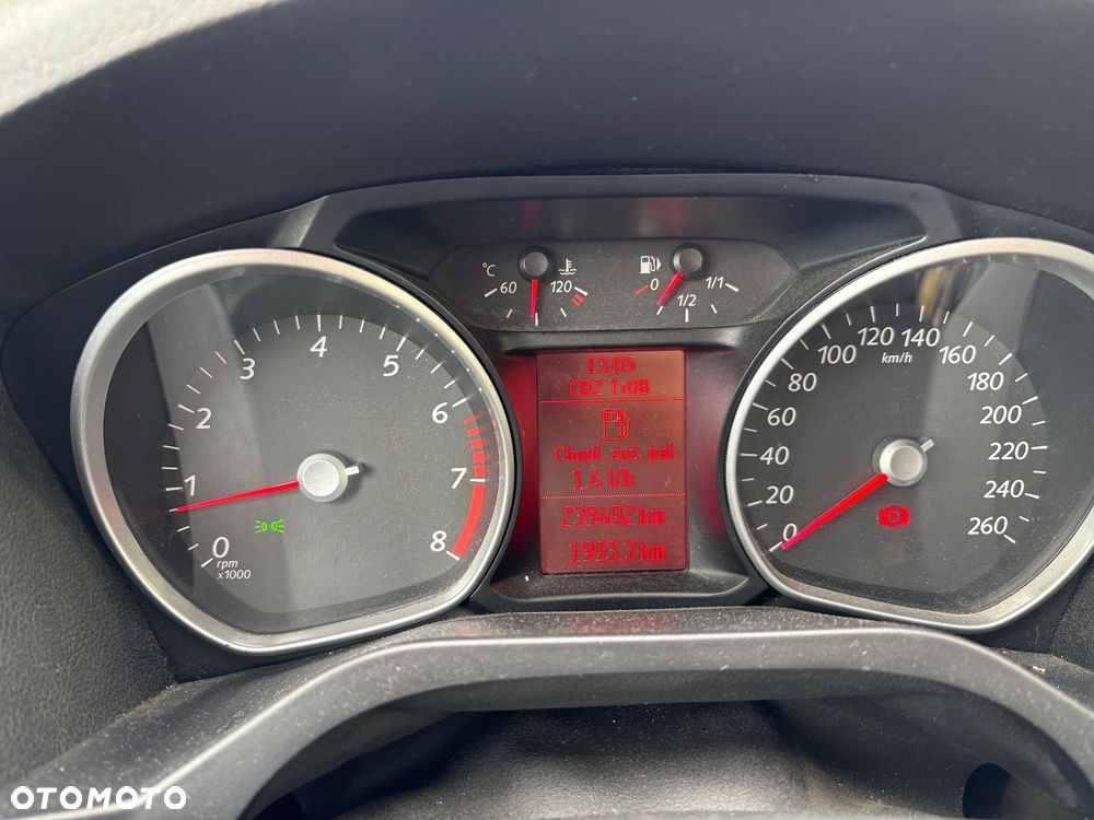 Ford S-Max 2.5 Titanium - 11