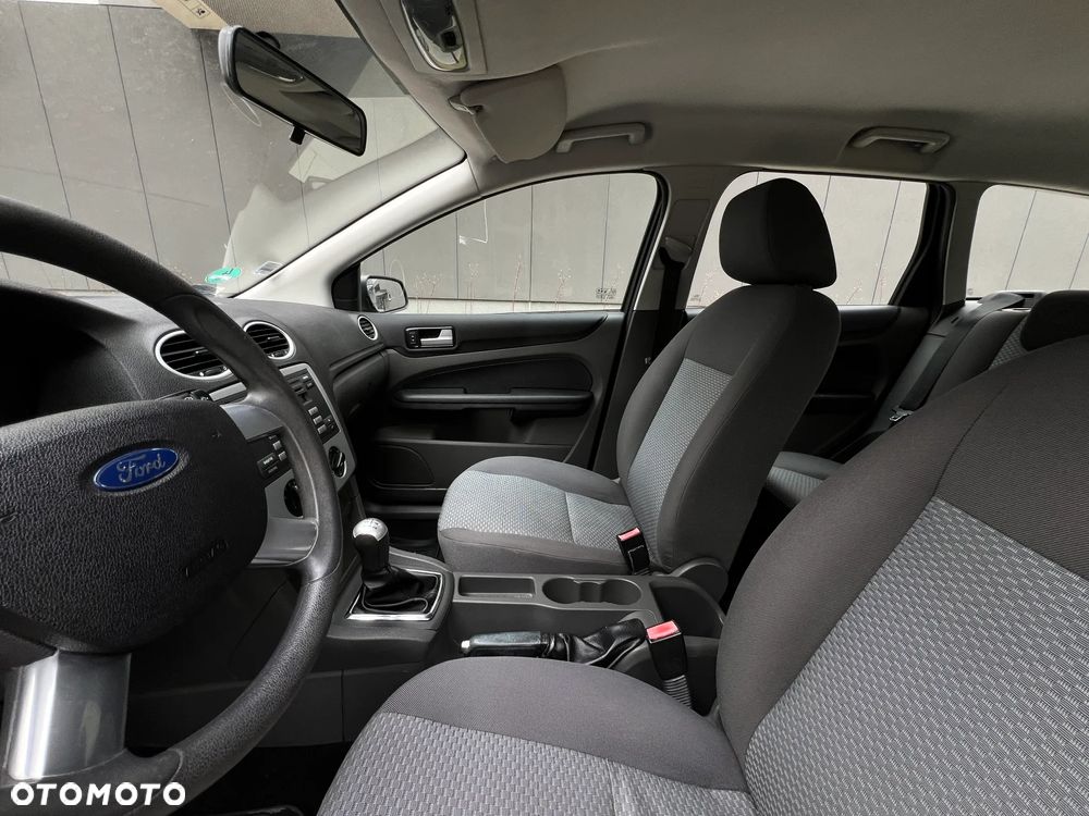 Ford Focus - 9