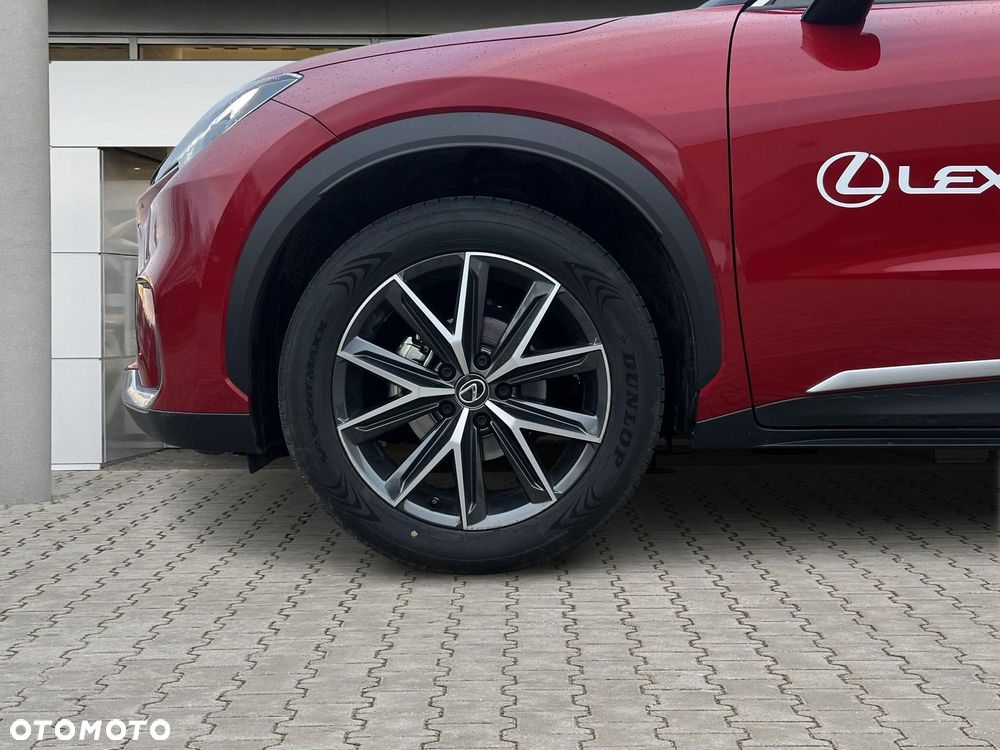 Lexus LBX 1.5 Hybrid Emotion - 23