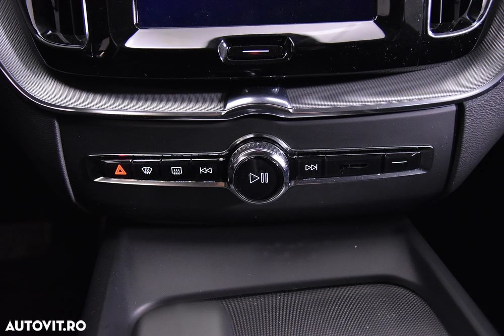 Volvo XC 60 - 18