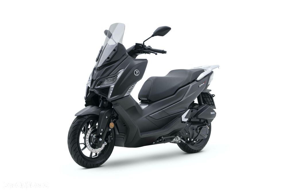 VOGE SR1 - 2