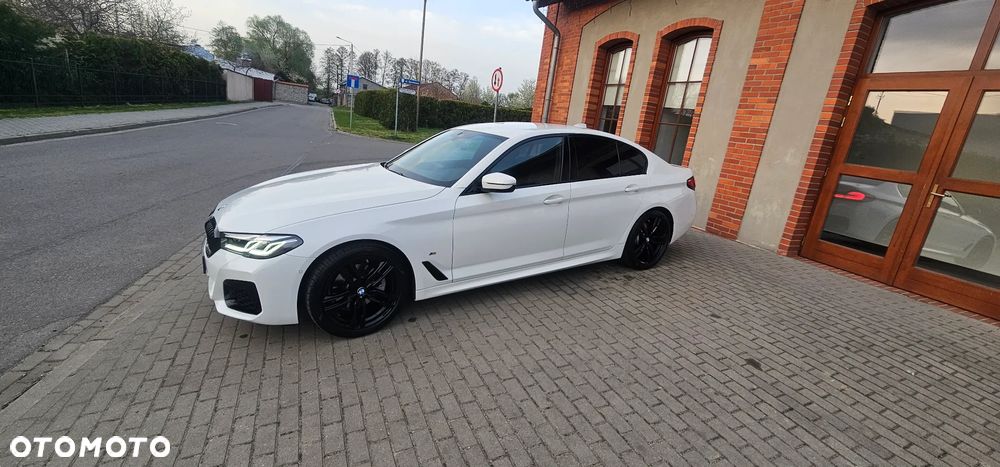 BMW Seria 5 520d xDrive Sport Line sport - 3