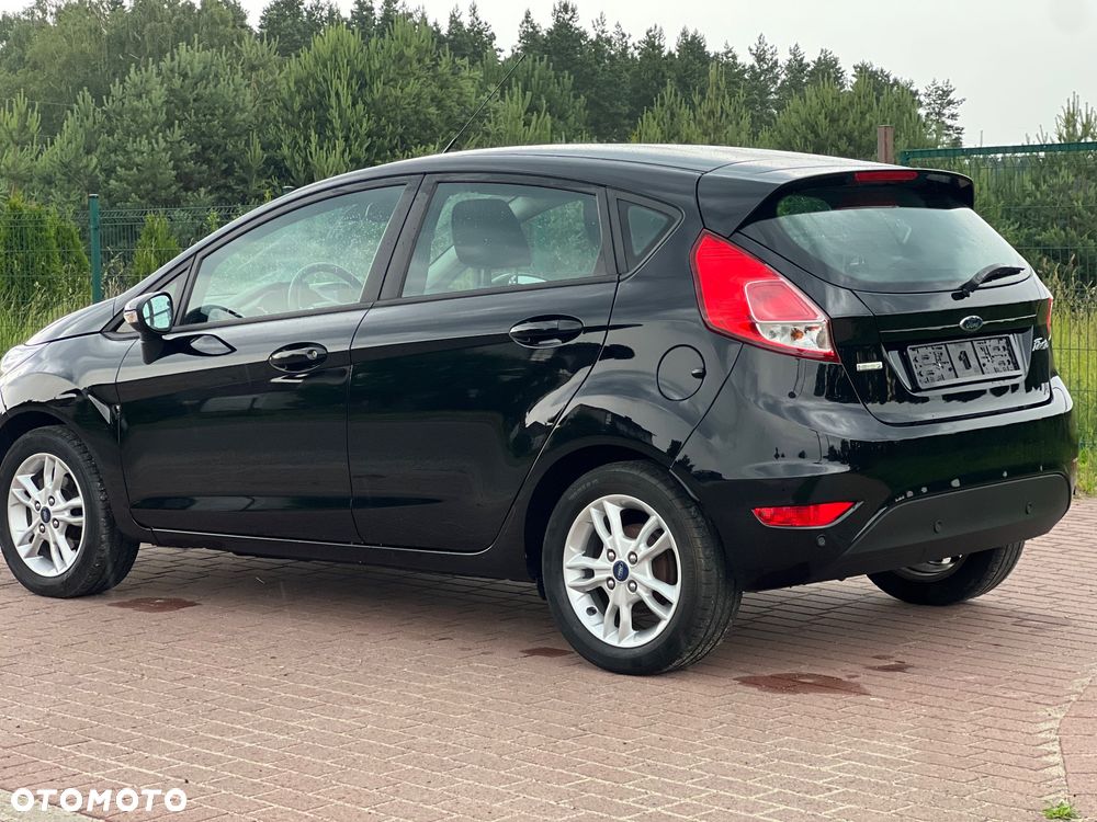 Ford Fiesta 1.0 EcoBoost S&S TITANIUM X - 4