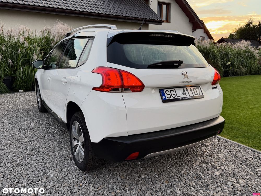 Peugeot 2008 PureTech 82 Allure - 8
