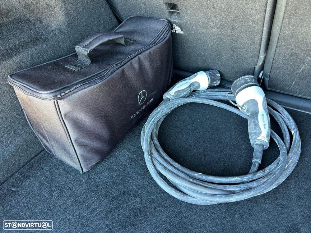 Mercedes-Benz B 250 e AMG Line - 28