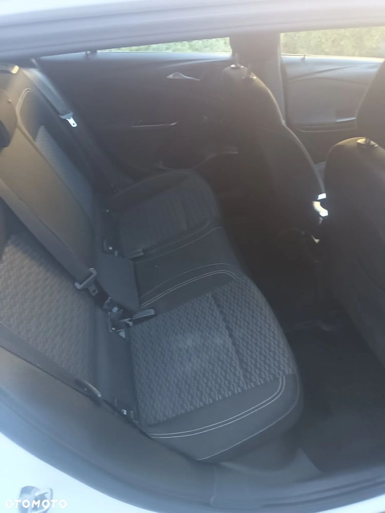 Opel Astra - 16