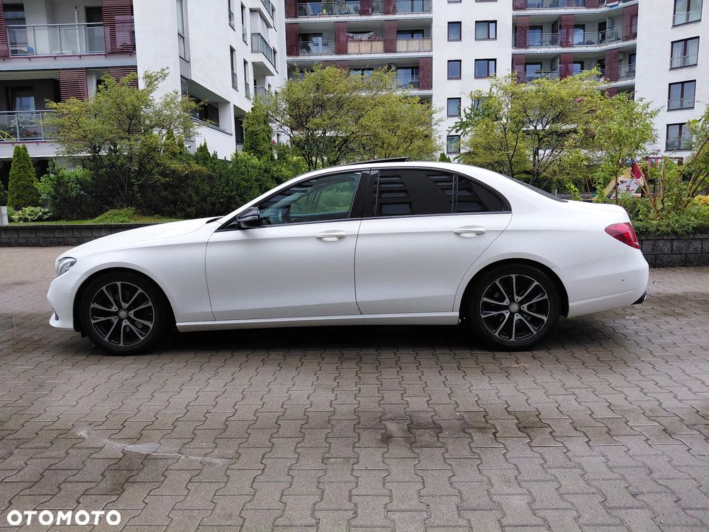 Mercedes-Benz Klasa E 220 d 9G-TRONIC - 6