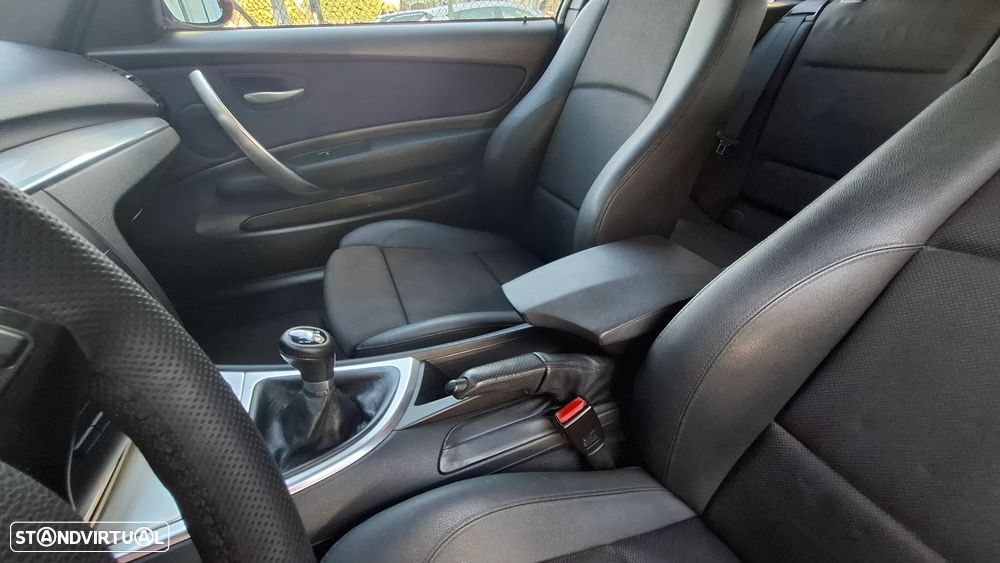 BMW 118 - 24