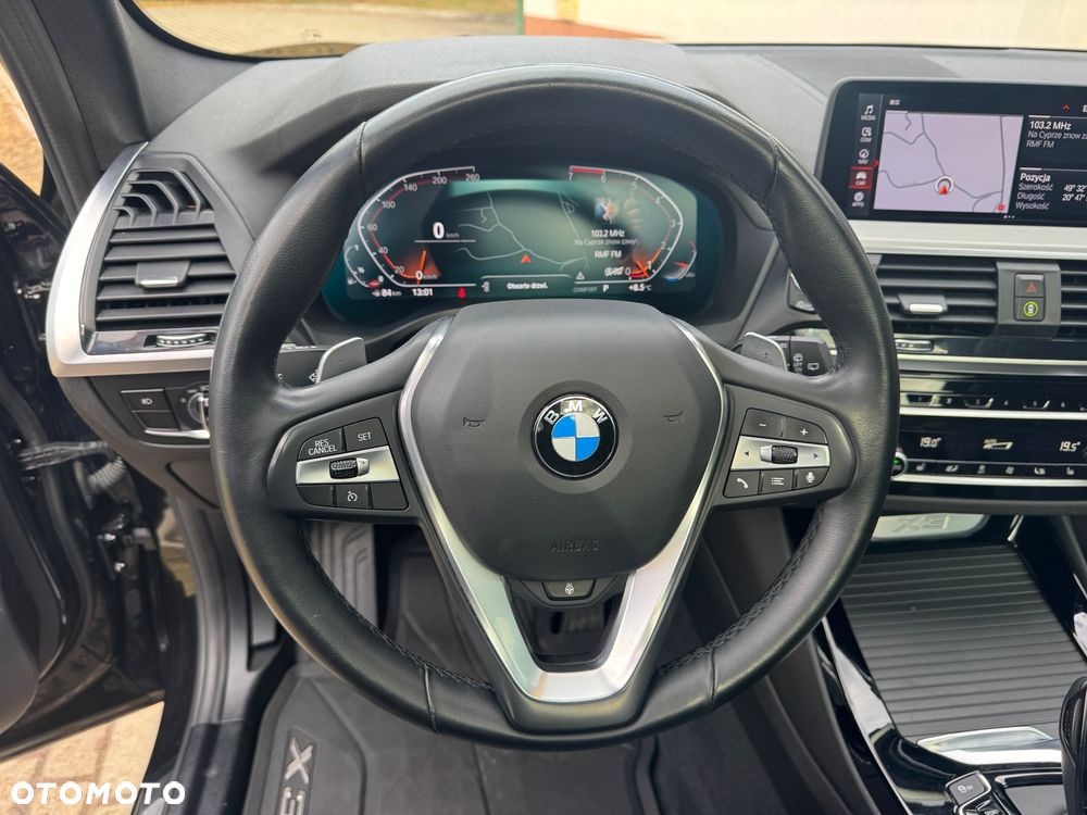 BMW X3 xDrive30i GPF Luxury Line - 20