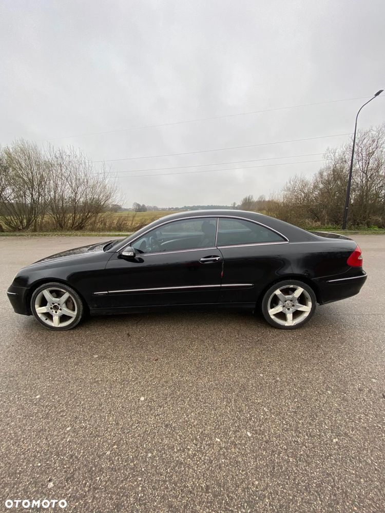 Mercedes-Benz CLK - 4