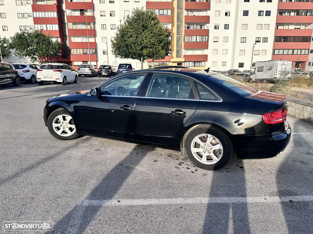 Audi A4 - 1