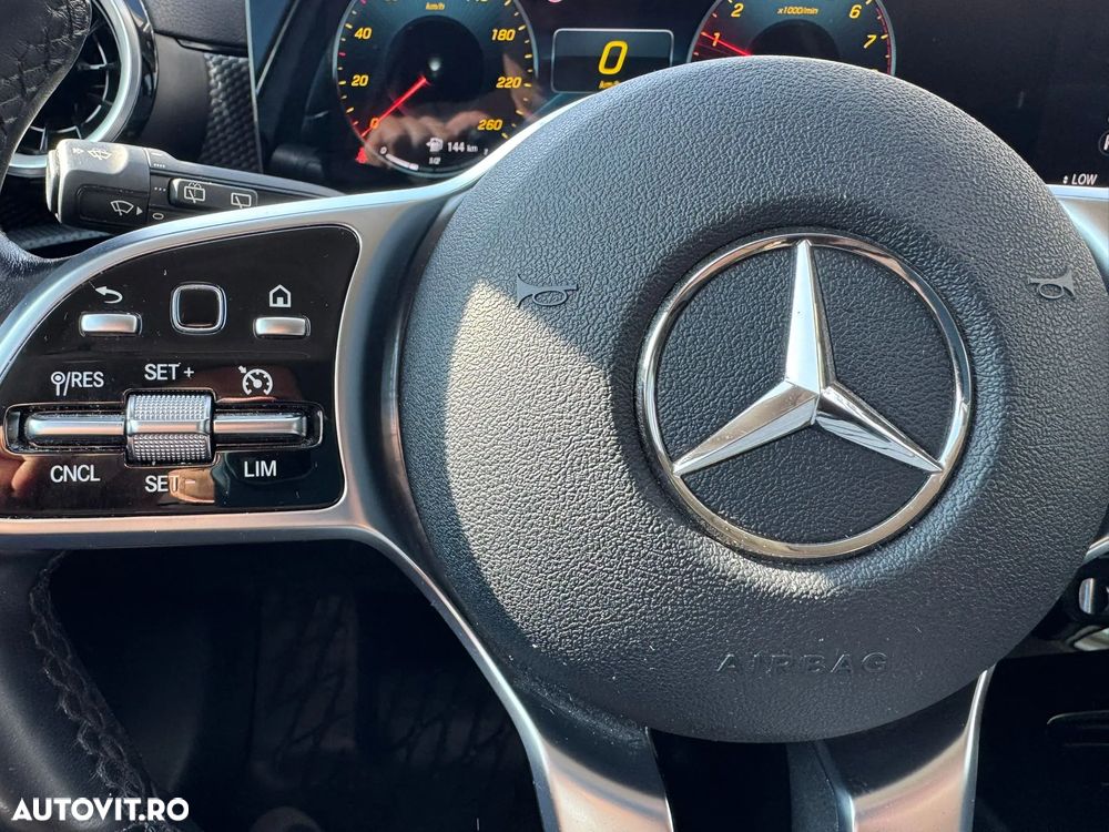 Mercedes-Benz A 250 - 22