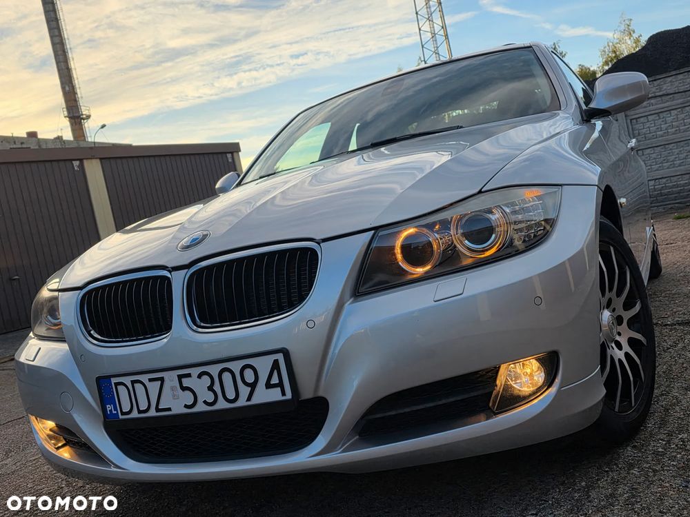BMW Seria 3 318i Edition Lifestyle - 36