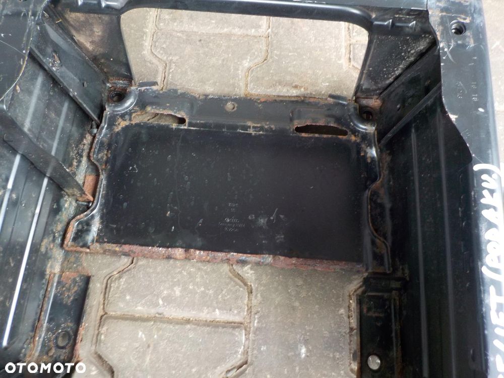 VW T5 LIFT T6 PODSTAWA FOTELA KIEROWCY - 3
