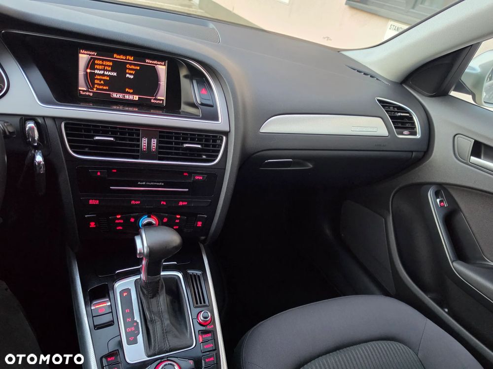 Audi A4 Avant 2.0 TDI Quattro S tronic - 16