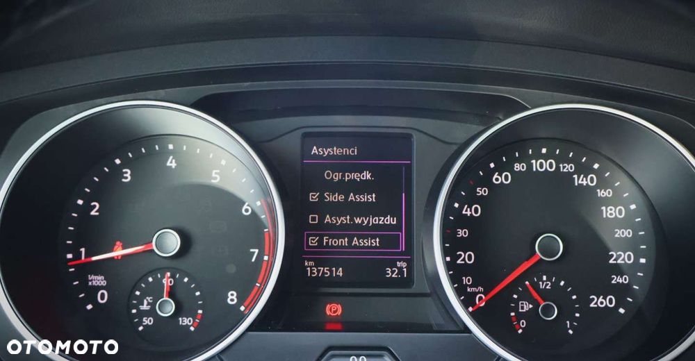 Volkswagen Tiguan - 26