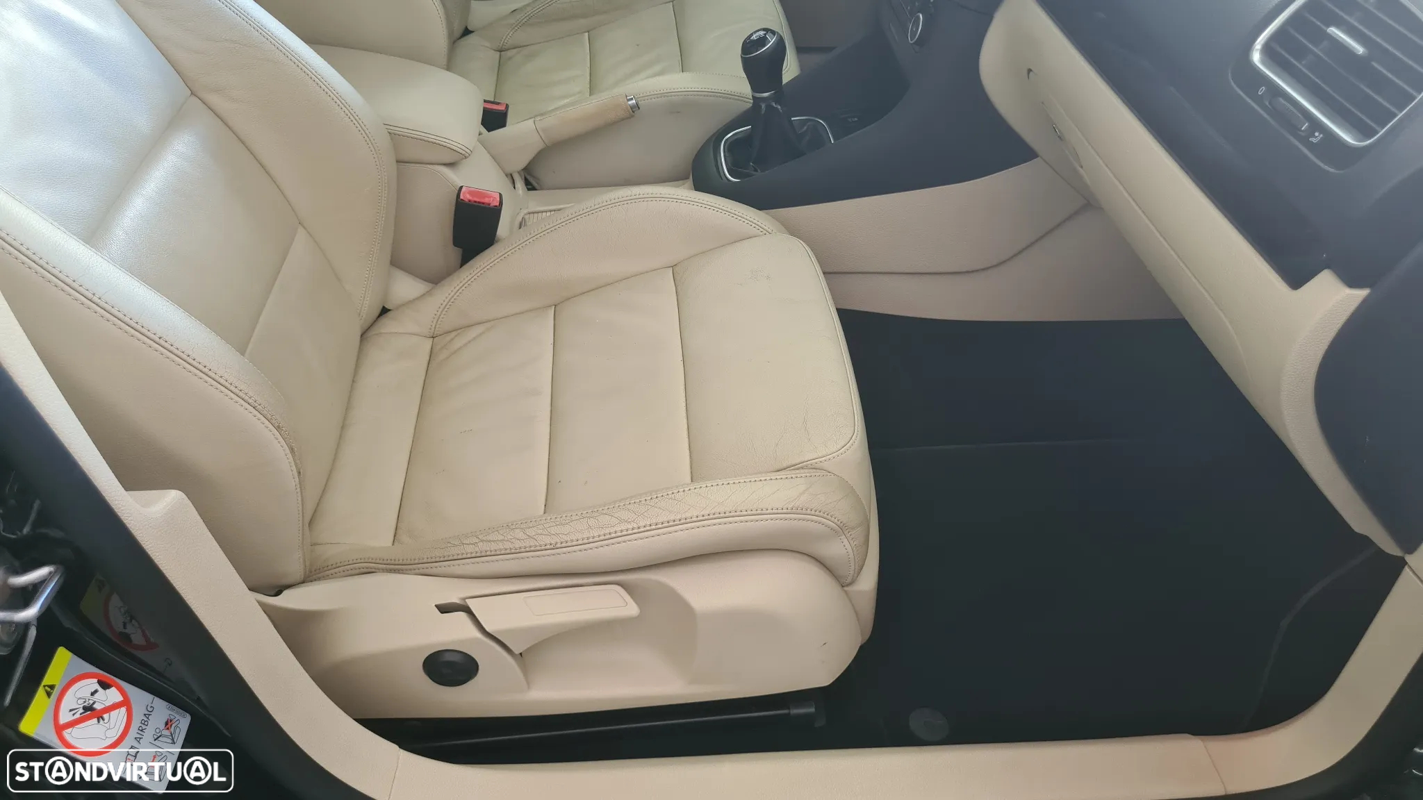 VW Golf Variant 1.6 TDi Confortline - 33