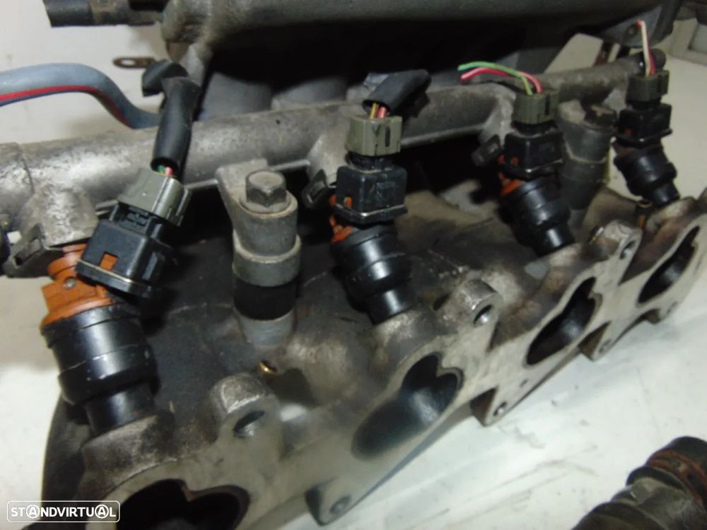 Hyundai S coupê colector admissão - 3