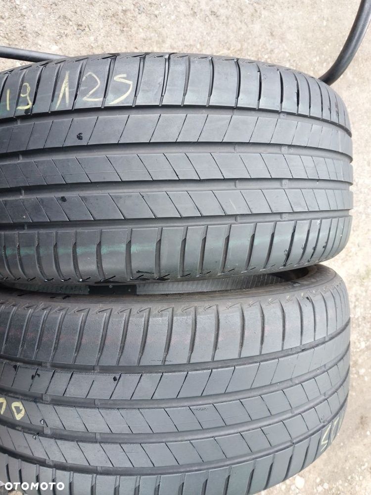 Opony letnie 245.40.19 Bridgestone - 1
