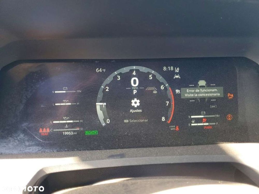 Toyota Tacoma - 11