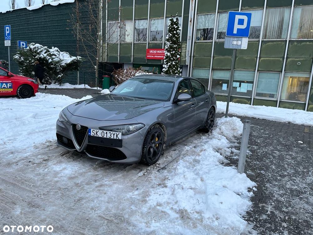 Alfa Romeo Giulia 2.0 Turbo Veloce Q4 - 13