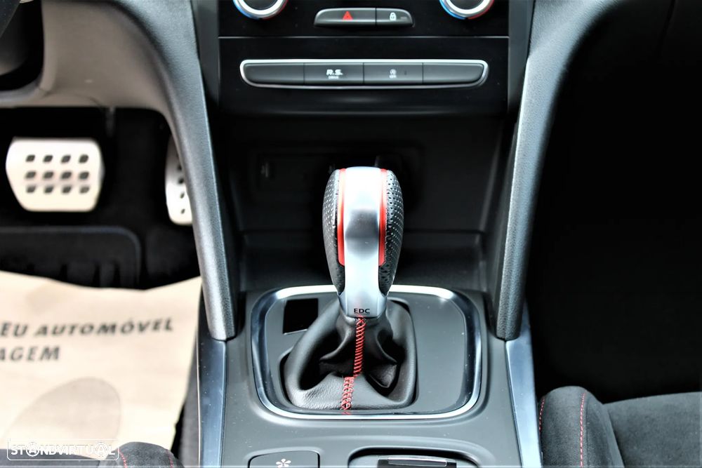 Renault Mégane 1.8 TCe R.S. EDC - 29