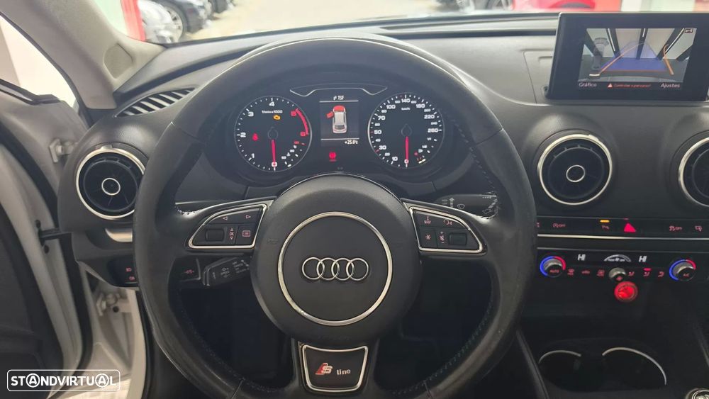 Audi A3 Sportback 1.6 TDI S-line - 38