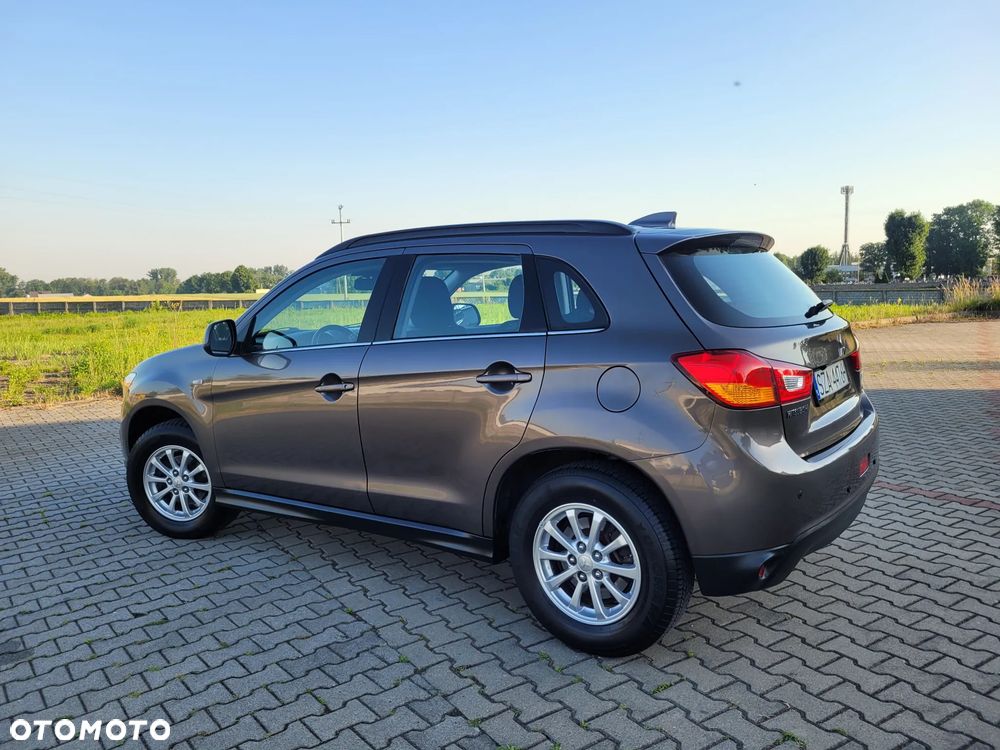 Mitsubishi ASX - 11
